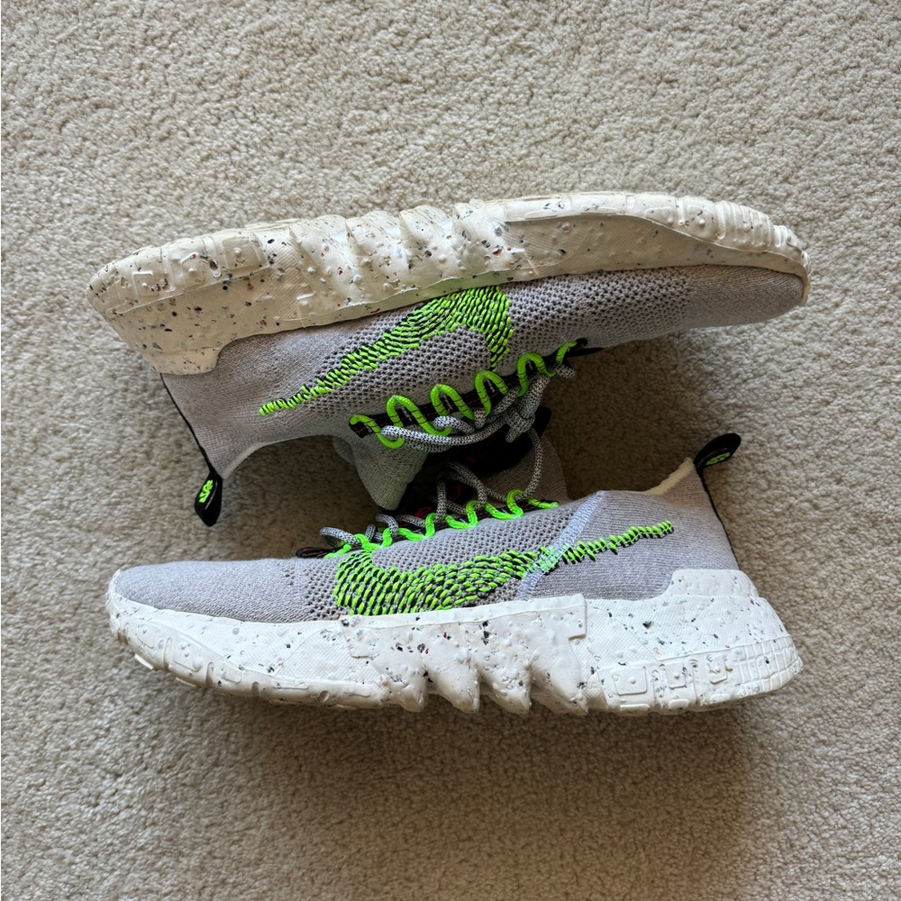 Nike Space Hippie 01 - Mens size 11.5